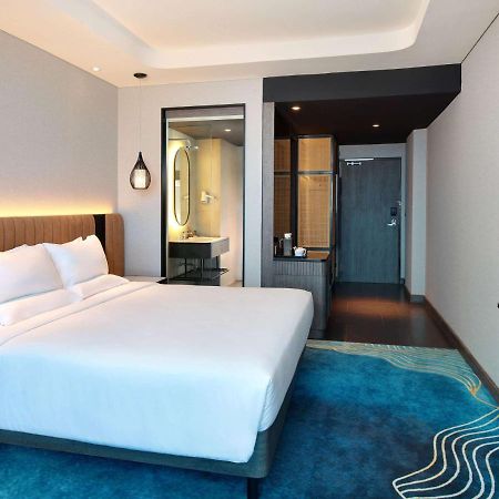 Novotel Yogyakarta International Airport Kulon Progo Temon Экстерьер фото